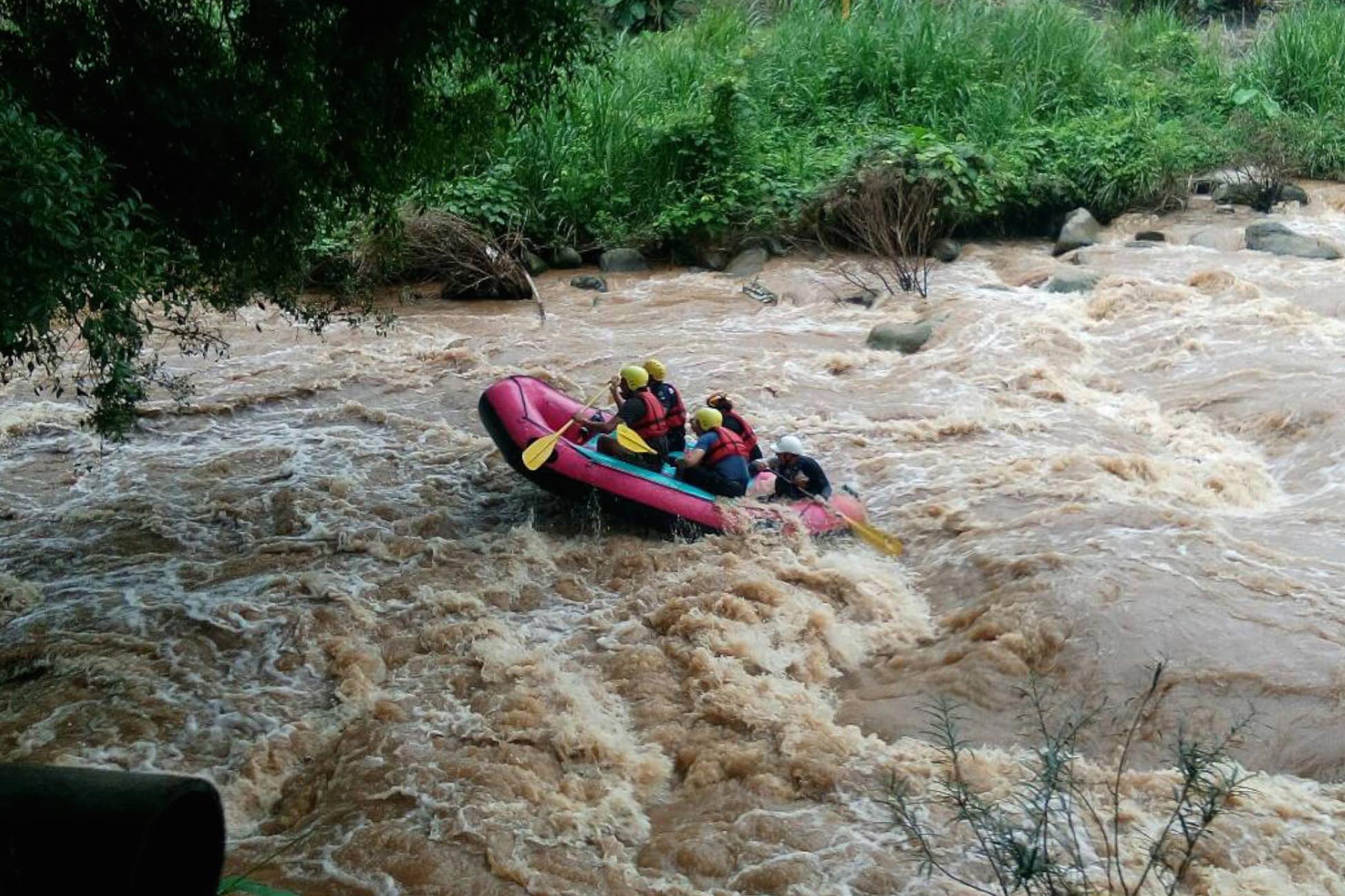Srsi Raft หลักสูตรเทคนิคการกู้ภัยในกระแสน้ำไหลเชี่ยว (SRT1) - Thailand Climbing